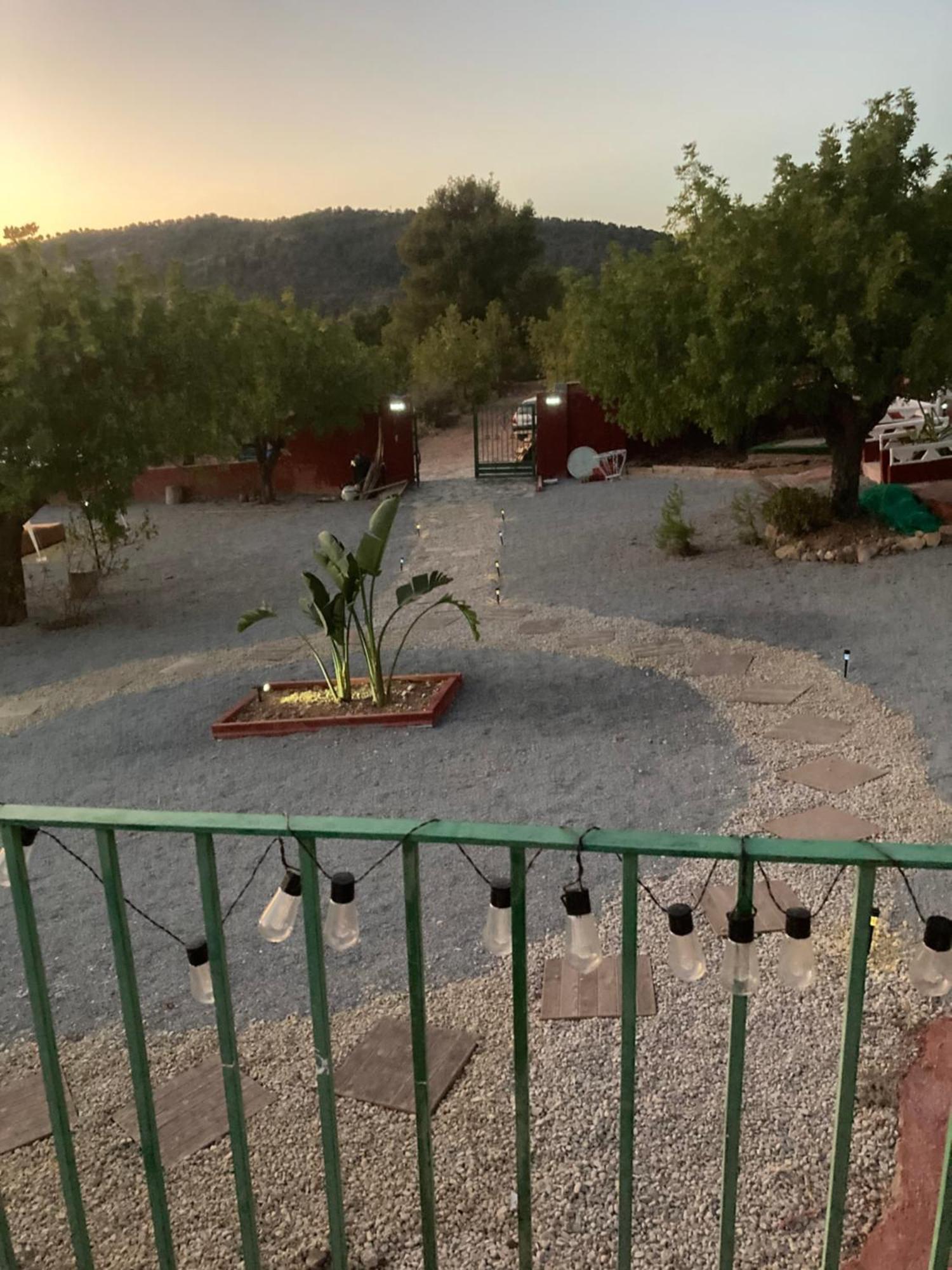 Finca El Escondite Olocau Luaran gambar